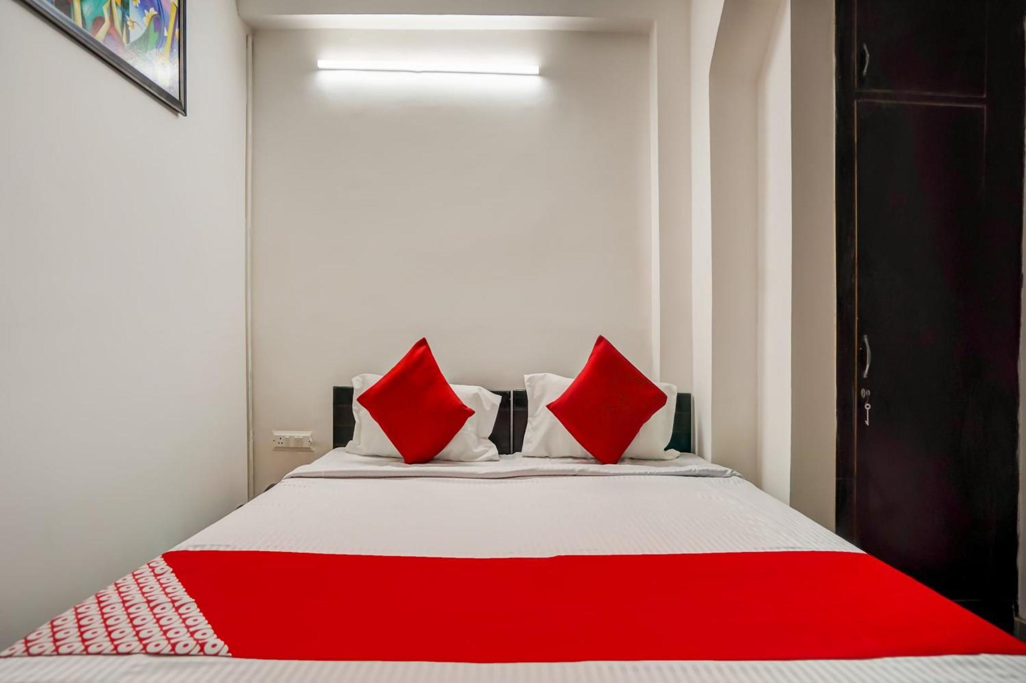 Oyo Flagship 75287 Pubg Residency Hotel New Delhi Exterior foto