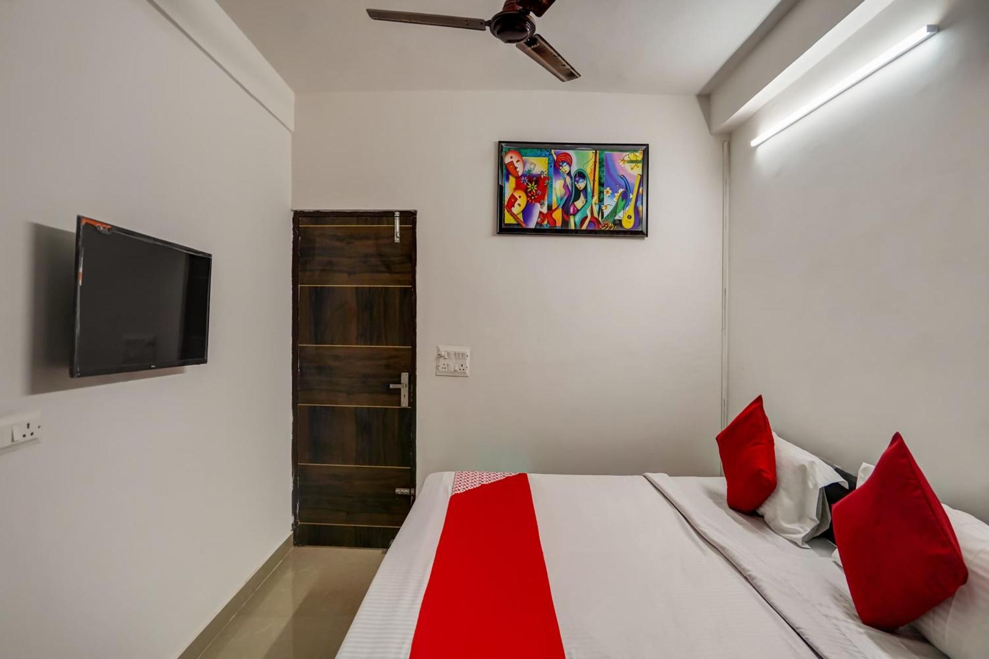 Oyo Flagship 75287 Pubg Residency Hotel New Delhi Exterior foto