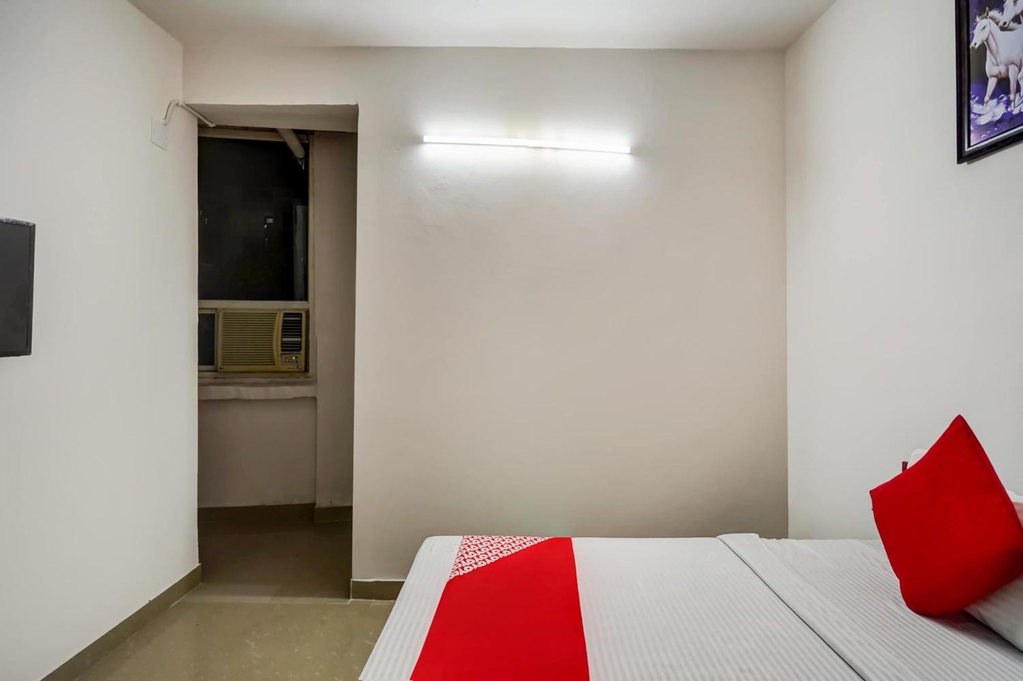 Oyo Flagship 75287 Pubg Residency Hotel New Delhi Exterior foto